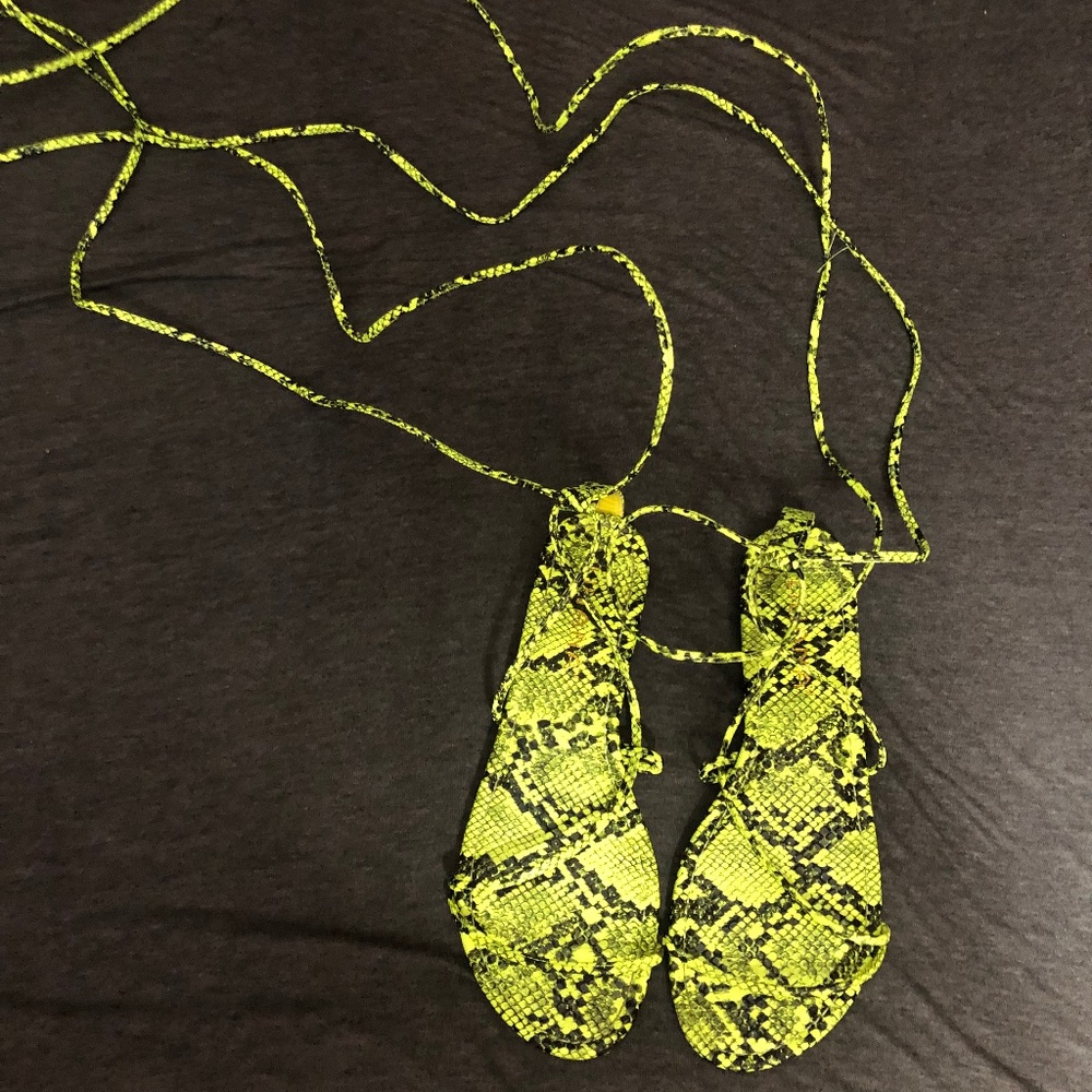 Women’s sandals